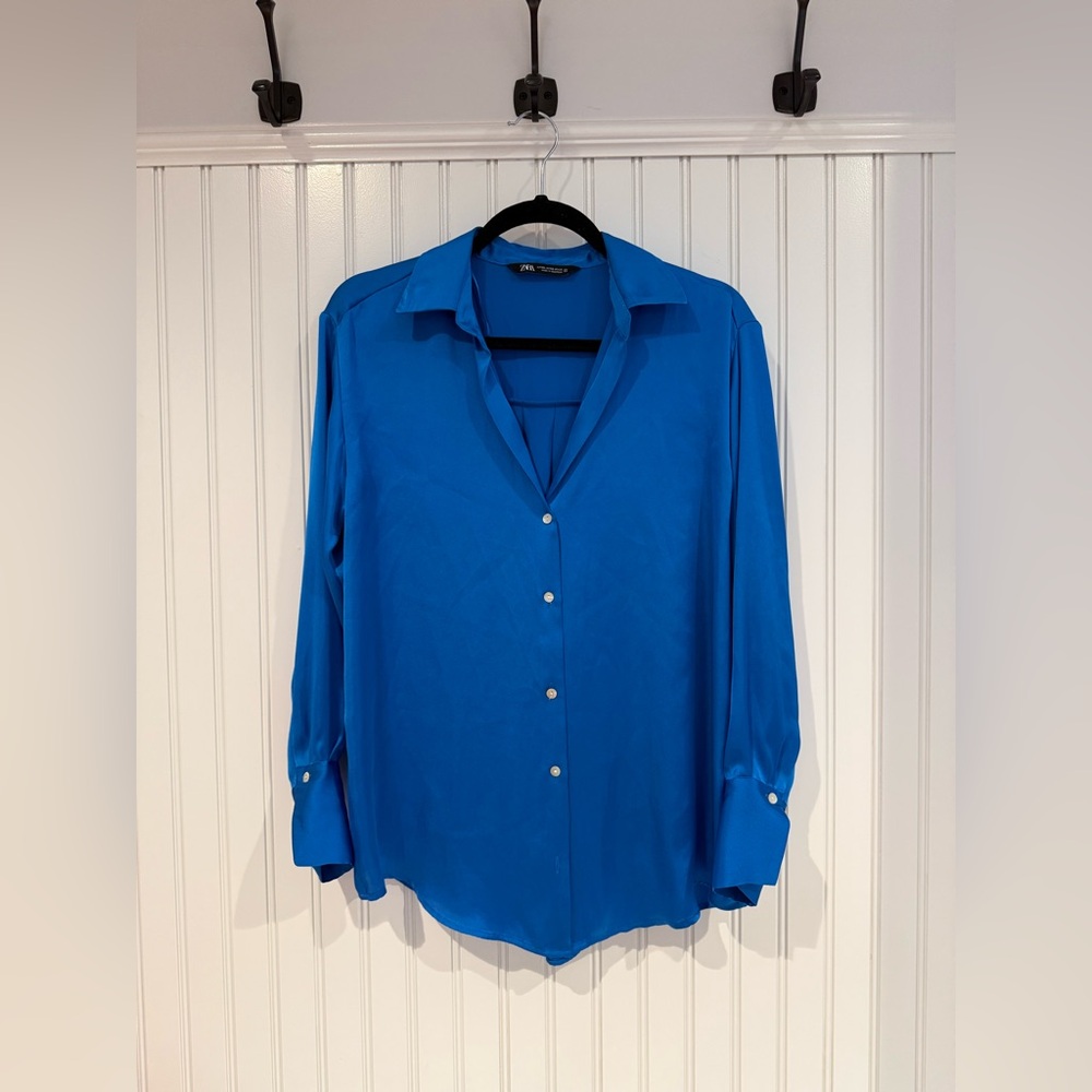 Zara Blue Notched Collar Relaxed Button Down Shirt